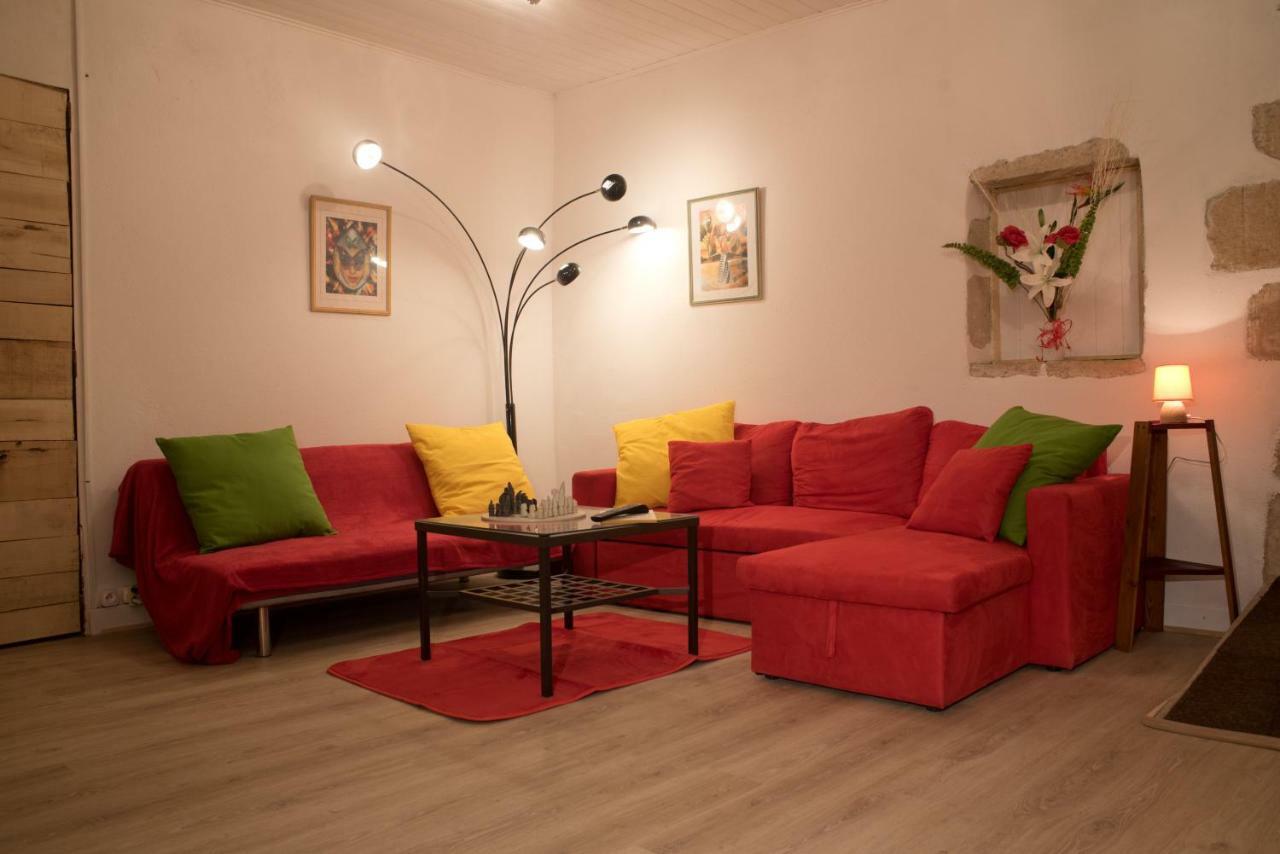Villa Le Fil Rouge Saint-Pierre-d'Aurillac Esterno foto